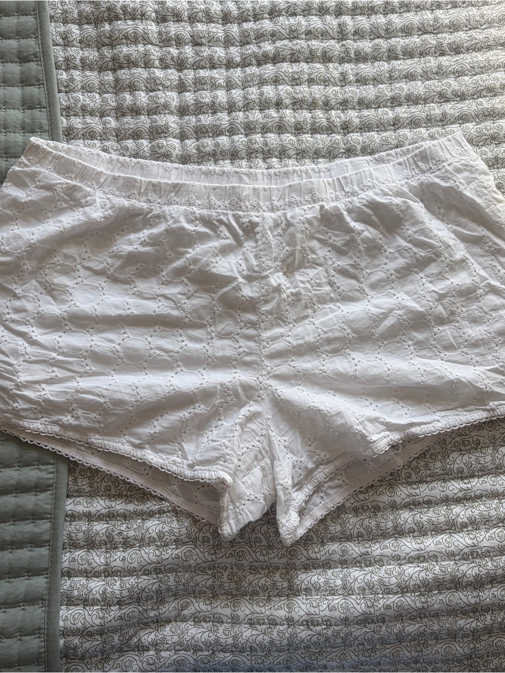 Women's White Eyelet mini low waisted Shorts